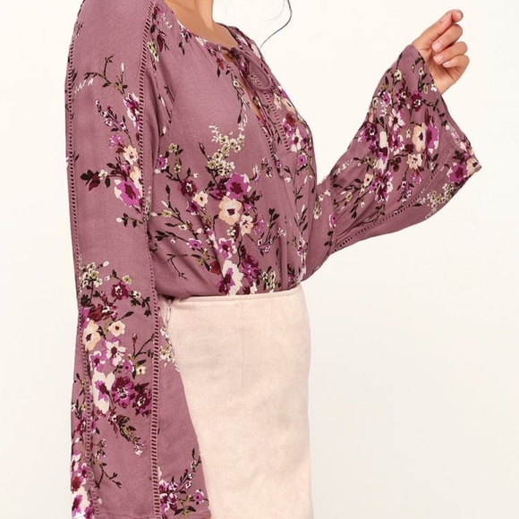 Charlotte Russe Lavender Floral Blouse - Picture 10 of 10